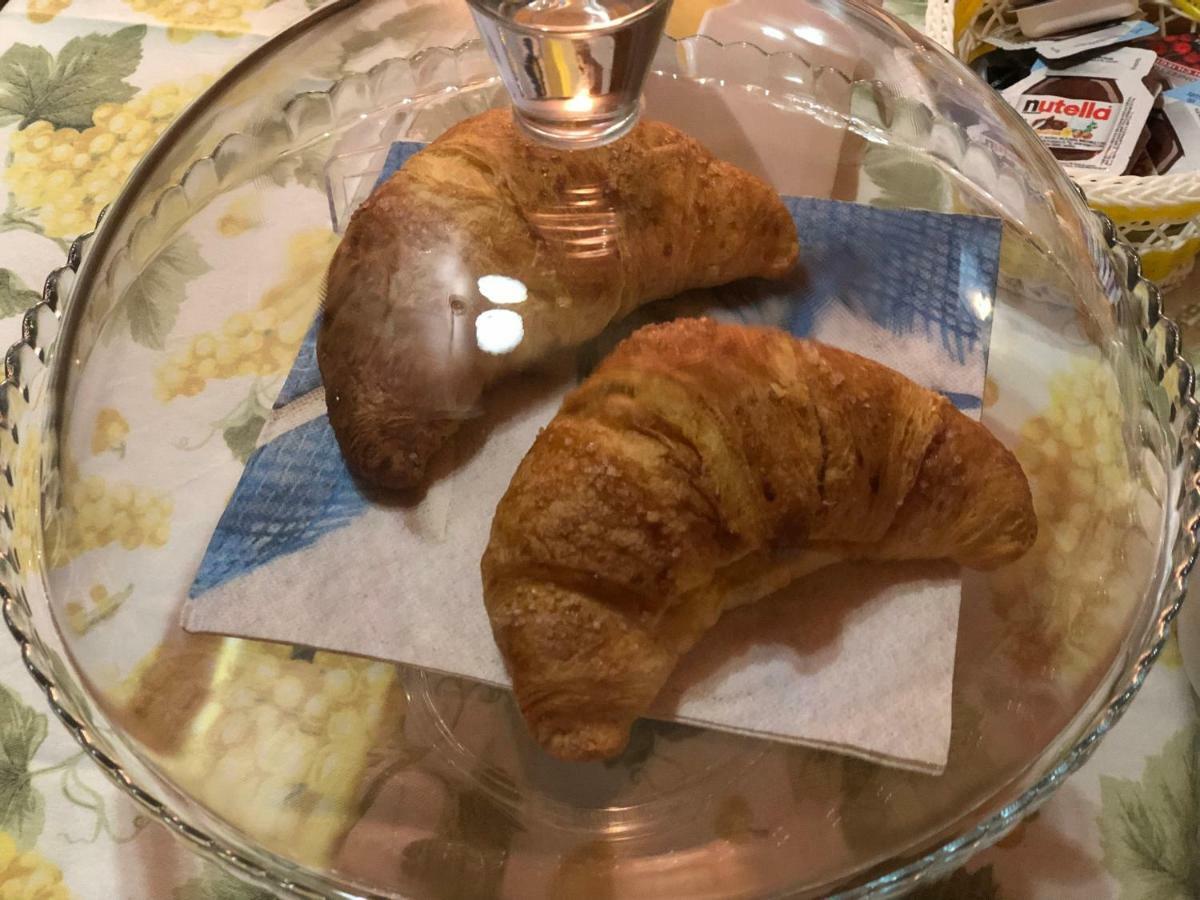 La Marina Bed & Breakfast *