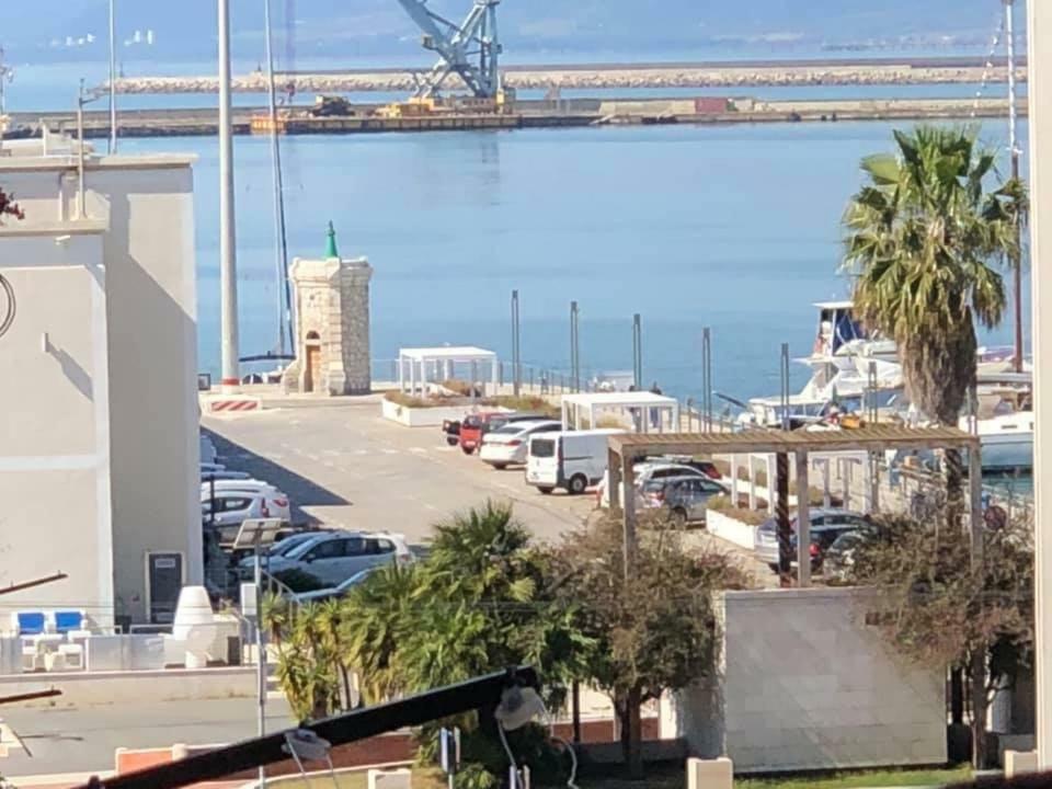 La Marina *